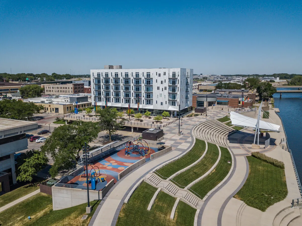 Aerial view of the Art Bloc development and surrounding park, Waterloo, Iowa